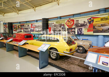 Die Zeit-Straße im Heritage Motor Centre Gaydon, Warwickshire UK Stockfoto