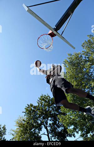 Slam Dunk Basketball Stockfoto
