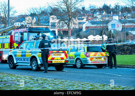 Notdienste am Sicherheitswarnung in Nordirland Londonderry (Derry) Stockfoto