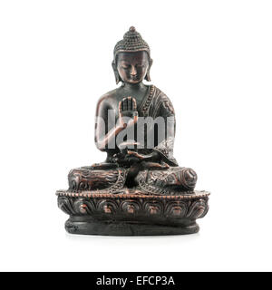 Buddha-Statue, die isoliert auf weiss Stockfoto