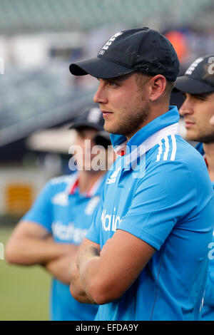 Perth, Australien. 1. Februar 2015. ODI Reihe Finale, Deutschland gegen England, Stuart Broad Uhren Verfahren nach der Niederlage gegen Deutschland im Finale eines Tages. Bildnachweis: Aktion Plus Sport/Alamy Live-Nachrichten Stockfoto