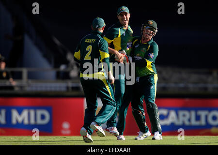 Perth, Australien. 1. Februar 2015. ODI Reihe Finale, Deutschland gegen England, australische Spieler feiern das Wicket Jos Buttler. Bildnachweis: Aktion Plus Sport/Alamy Live-Nachrichten Stockfoto