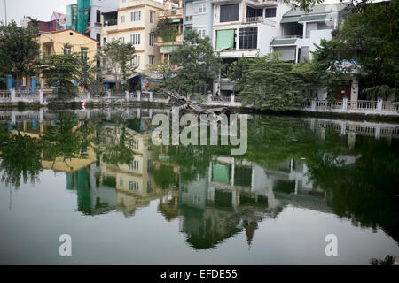 Bleibt der B52-Bomber in Huu Tiep oder der B52-See in Hanoi Vietnam Stockfoto