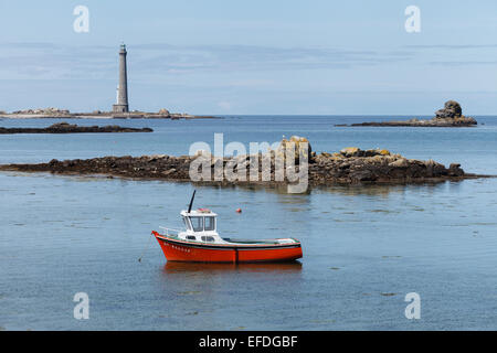 PHARE de l'Île Vierge von Lilia, in der Nähe von Plouguerneau, Finistère, Bretagne, Frankreich. Stockfoto