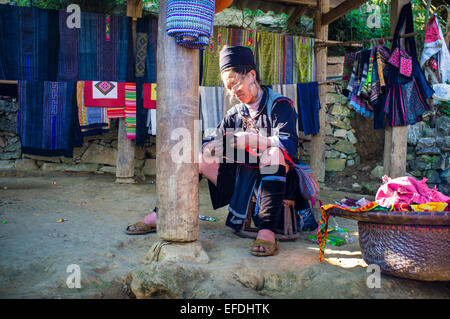 Straßenszene aus Dorf Cat Cat in der Nähe von Sa Pa, Vietnem, Asien. Stockfoto