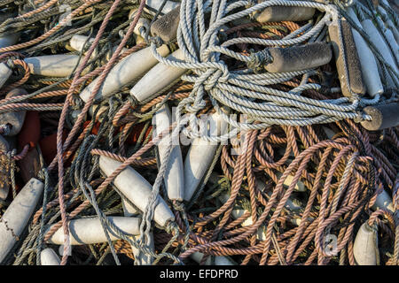 Wirren Haufen von Seilen und hin-und Herbewegungen, Naruto Hafen, Insel Shikoku, Japan Stockfoto