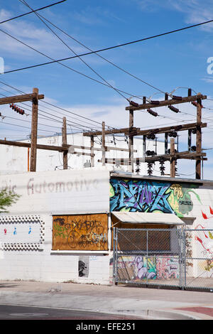 Urbane Zentrum von Las Vegas, 1. Straße, Graffiti, Telefon-Kabel, Drähte, Stockfoto