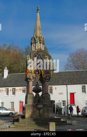 Dunkeld, Atholl Memorial Brunnen, Herbst Farben, Perthshire, Scotland, UK Stockfoto