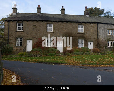 Downham hat einen Charme der alten Welt und ist eines der schönsten Dörfer in Lancashire. Stockfoto