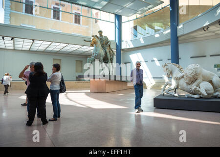 Bronzene Reiterstatue des römischen Kaisers Marcus Aurelius auf dem Display in den Palazzo dei Conservatori in Rom Italien Stockfoto