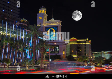 ZEILE COSMOPOLITAN BELLAGIO CAESARS HOTELKASINO EINGÄNGE DER STRIP LAS VEGAS NEVADA, USA Stockfoto