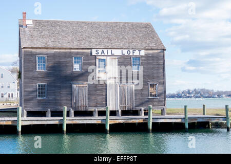 Die Sail Loft, mit dem Schatten der Freundschaft Masten. Salem Maritime National Historic Site und Besucher Attraktion, Salem Stockfoto