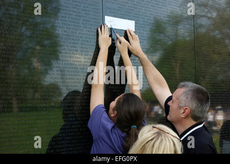 Vietnam Veterans Memorial Wall, Washington DC, Vereinigte Staaten von Amerika Stockfoto