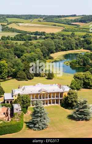 Luftaufnahme von West Wycombe Park und Herrenhaus in ländlichen Landschaft, Buckinghamshire, England Stockfoto