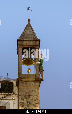 Abuelo Mayorga im Turm des Rathauses in Plaza Mayor Plasencia Caceres Extremadura Spanien Stockfoto