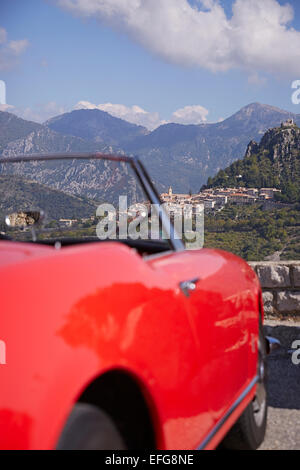 Blick über Sainte-Agnes, Alpes-Maritimes, Südfrankreich Stockfoto