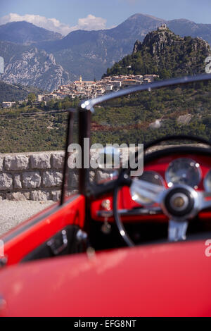 Blick über Sainte-Agnes, Alpes-Maritimes, Südfrankreich Stockfoto