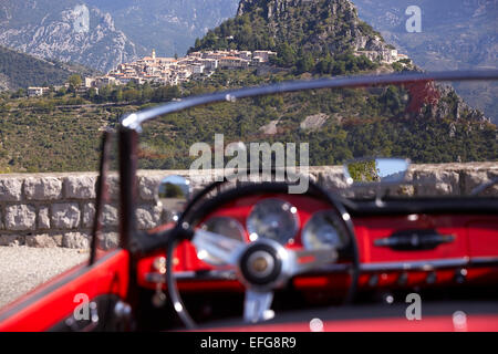 Blick über Sainte-Agnes, Alpes-Maritimes, Südfrankreich Stockfoto