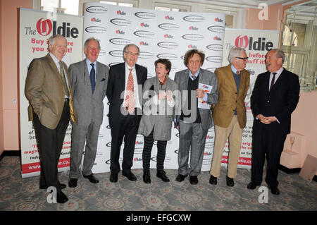 London, UK, 3. Februar 2015 Gewinner besuchen Oldie des Jahres award Mittagessen statt bei der Simpson-in-the-Strand Credit: JOHNNY ARMSTEAD/Alamy Live News Stockfoto