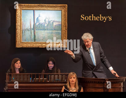 London, 3. Februar 2015.  Sotheby's London Impressionist & Modern Art Evening Sale am 3. Februar 2015 präsentiert eine herausragende Auswahl an den schönsten und seltensten Kunstwerken von den größten Künstlern des 19. und 20. Jahrhunderts.  Den Verkauf war eine Gruppe von Gemälden der unbestrittene Meister des Impressionismus, Claude Monet.  Der Star der Show war "Le Grand Canal', abgebildet, die für £ 21 Millionen (Hammerpreis) verkauft.   Bildnachweis: Stephen Chung/Alamy Live-Nachrichten Stockfoto