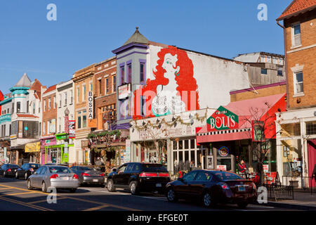 Schaufenster am 18th Street von Adams Morgan - Washington, DC USA Stockfoto