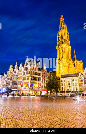 Antwerpen: Liebfrauenkirche größte gotische Kathedrale in Belgien, gebaut im Jahre 1352. Flandern (Belgien). Stockfoto