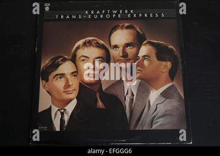 vordere Abdeckung des Albums 1977 Kraftwerk, Trans-Europa-express Stockfoto