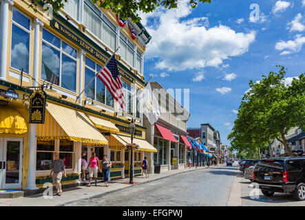 Thames Street in der Innenstadt von Newport, Rhode Island, USA Stockfoto