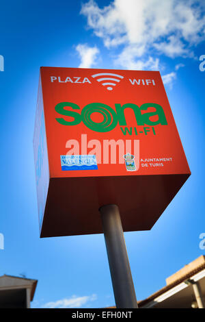 Plaza Wi-Fi Zeichen in Turis Spanien Stockfoto