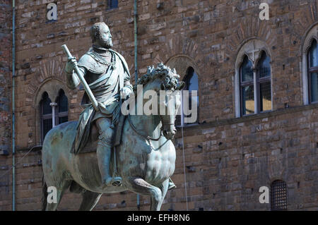 Italien, Toskana, Florenz, die Piazza della Signoria, Statue des Großherzogs Cosimo i. von Giambologna Stockfoto