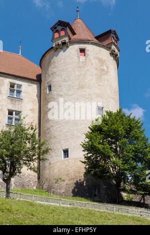 Turm des Schlosses Gruyères, Schweiz. Stockfoto