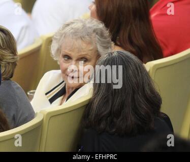 Prominente besuchen die Los Angeles Dodgers Spiel gegen die Chicago Cubs im Dodger Stadium Featuring: Juni Lockhart wo: Los Angeles, California, Vereinigte Staaten von Amerika bei: 2. August 2014 Stockfoto