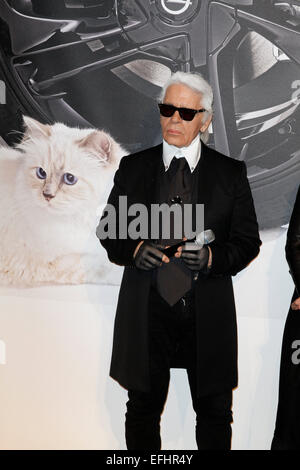 Berlin. 3. Februar 2015. Karl Lagerfeld bei der Eröffnung der Ausstellung seiner Fotografien "Corsa Karl und Choupette" im Palazzo Italia am 3. Februar 2015 in Berlin. / Bild Allianz © Dpa/Alamy Live-Nachrichten Stockfoto