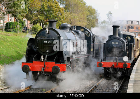 Dampflokomotiven Sie (M7 Klasse Tenderlok und U-Klasse-zart-Motor) bei Swanage Station, Swanage Railway, Dorset Stockfoto