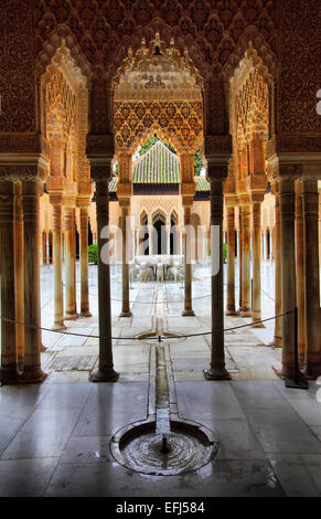 Terrasse der Löwen in der Alhambra, Granada Stockfoto