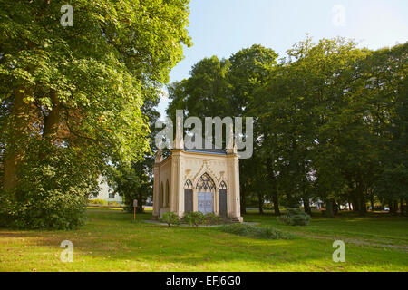 Mausoleum, erbaut im Jahre 1816 für den Fuersten von Wied-Runkel, Dierdorf, Westerwald, Rheinland-Pfalz, Deutschland, Europa Stockfoto