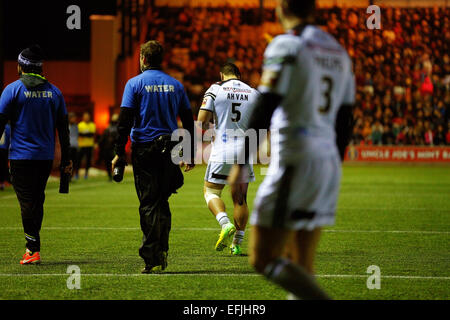 Widnes, UK. 5. Februar 2015. Erste Einheit Super League. Widnes Wikinger gegen Wigan Warriors. Patrick Ah Van von Widnes Wikinger ist eine rote Karte und Platzverweis Credit: Action Plus Sport/Alamy Live News Stockfoto