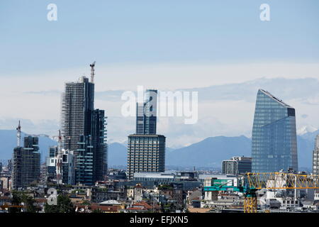 Stadtbild mit Wolkenkratzern, Mailand, Lombardei, Italien Stockfoto