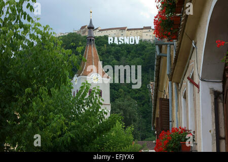 Rosenau-Festung auf dem Hügel über Rosenau, Siebenbürgen, Rumänien Stockfoto