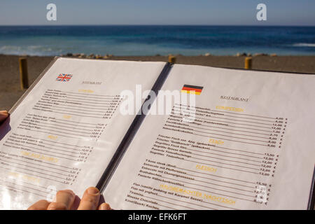 Wählen Sie aus der Touristen-Menü in Deutsch und Englisch Stockfoto