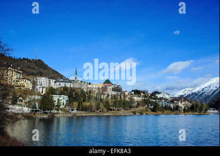 Blick auf Sankt Moritz, in den Schweizer Alpen, Stockfoto