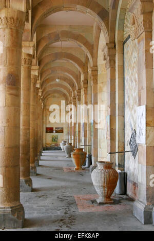 Galerie von Gewässern in der Kurstadt Dschermuk, Armenien Stockfoto