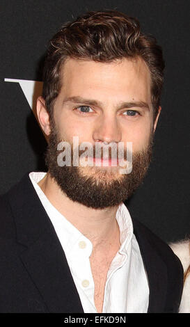 New York, USA. 6. Februar 2015. Schauspieler JAMIE DORNAN besucht die "Today" Show gehosteten Fan erste Vorführung von "Fifty Shades of Grey" im Ziegfeld Theater statt. Bildnachweis: Nancy Kaszerman/ZUMAPRESS.com/Alamy Live-Nachrichten Stockfoto