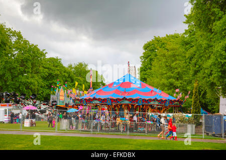 PORTLAND - Mai 04: Freizeitpark an Gouverneur Tom McCall Waterfront Park am 4. Mai 2014 in Portland, Oregon. Stockfoto