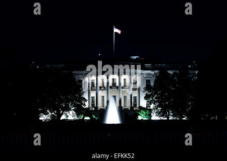 Das weiße Haus bei Nacht, 1600 Pennsylvania Avenue, Washington D.C., USA Stockfoto