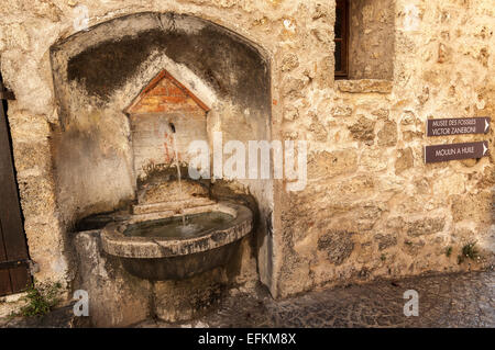 Fontaine du Village de Tourtour region-provence-alpes-cote-d-azur 83 Var Frankreich Stockfoto