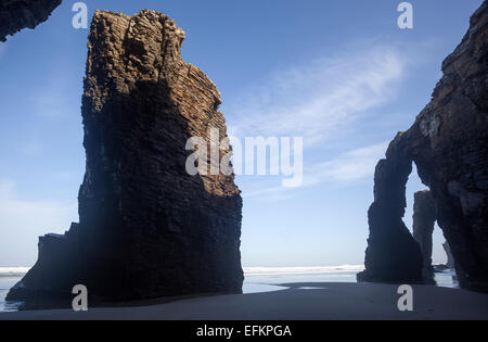 Bildung in den Touristenort Playa de Las Catedrales, Strand der Kathedralen, Ribadeo Bögen. Galicien Stockfoto