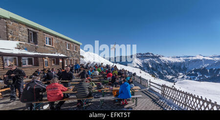 Winter in Flumserberg Maschgenkamm, Tannenbodenalp, Skihütte, Restaurant, Panorama, Schweizer Alpen, St. Gallen, Schweiz Stockfoto