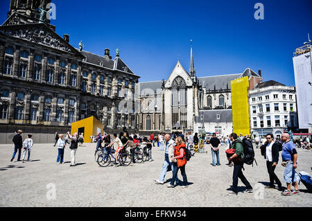 Menschen in Dam Square, Amsterdam Stockfoto