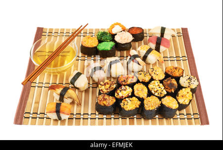 Ihren und gebackenes Sushi Komposition Stockfoto